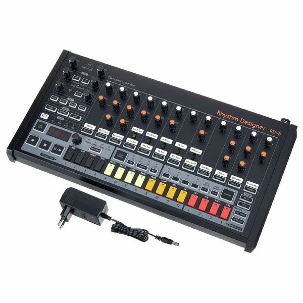 Behringer RD 8 MKII 1 2